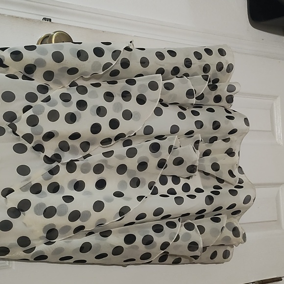 Elegant Black Polka Dot Dress - Picture 3 of 4